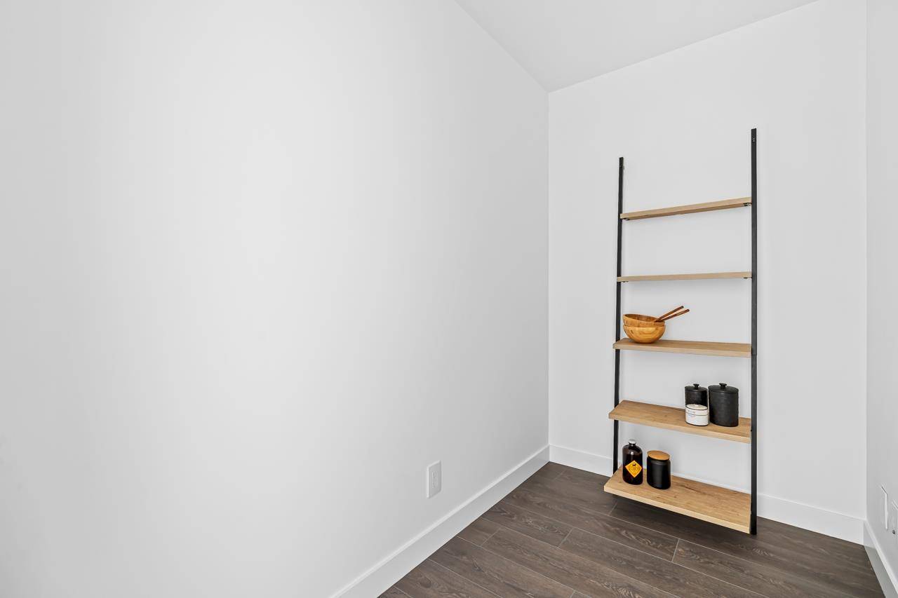 505 Nelson ST #1005 Coquitlam, BC V3J 0R5