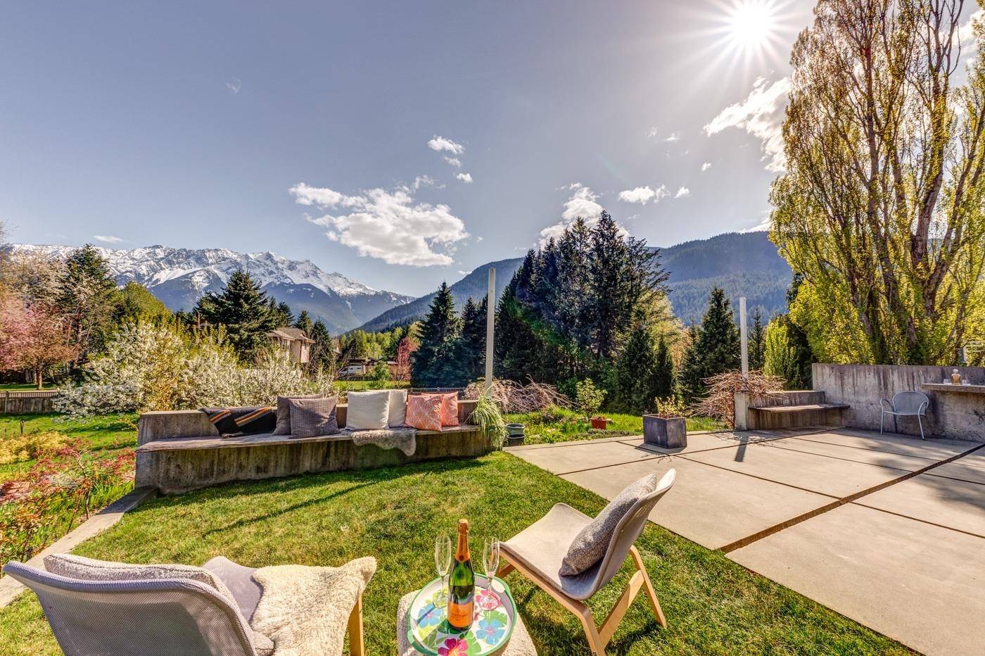 Pemberton, BC V0N 2L0,7597 Pemberton Meadows RD