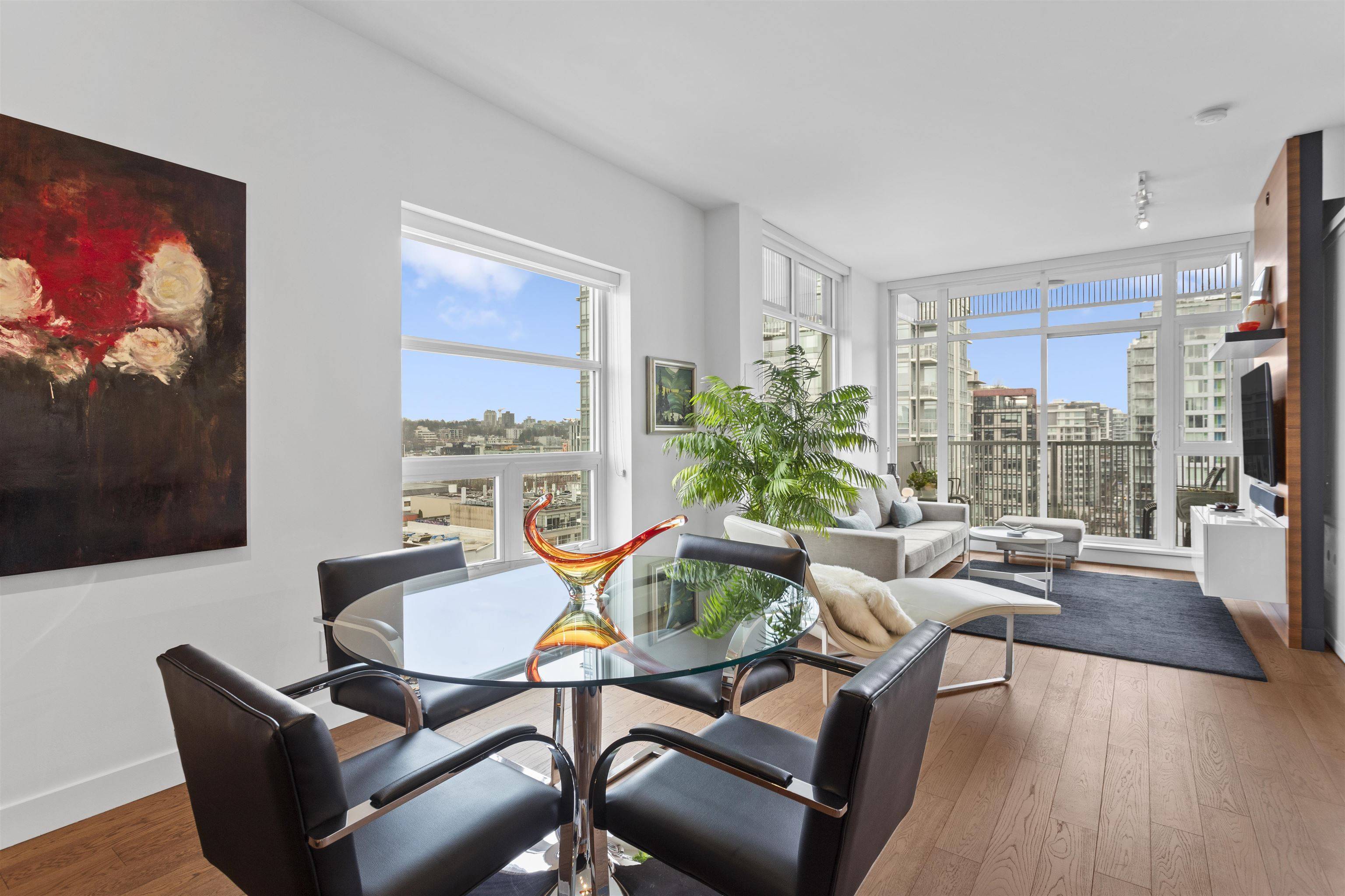 108 E 1st AVE #1203, Vancouver, BC V5T 0E4
