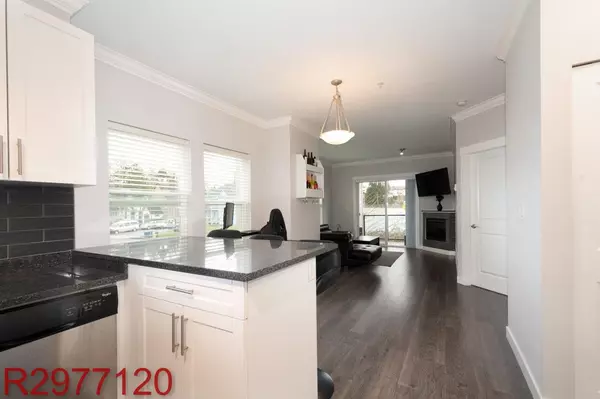Maple Ridge, BC V2X 9H1,11580 223 ST #301