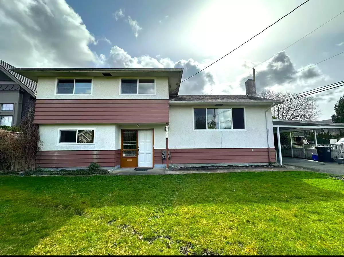 Richmond, BC V7A 2C7,9511 Pinewell CRES