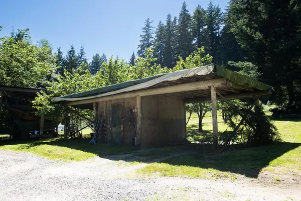 Gibsons, BC V0N 1V1,507 Parker RD