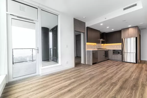 Surrey, BC V3T 0V4,10750 135a ST #2708