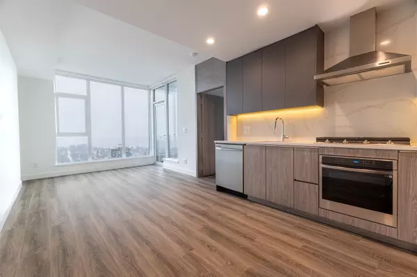 Surrey, BC V3T 0V4,10750 135a ST #2708