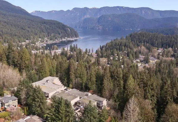 North Vancouver, BC V7G 2S2,1500 Ostler CT #505