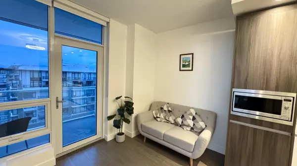 Richmond, BC V6Y 0L6,6328 No. 3 RD #1504