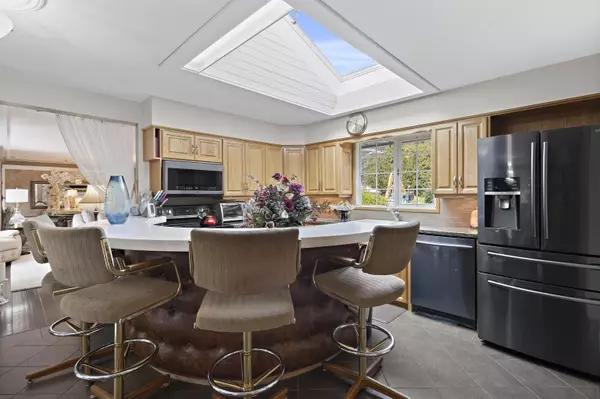 62525 Airport RD Hope, BC V0X 1L2