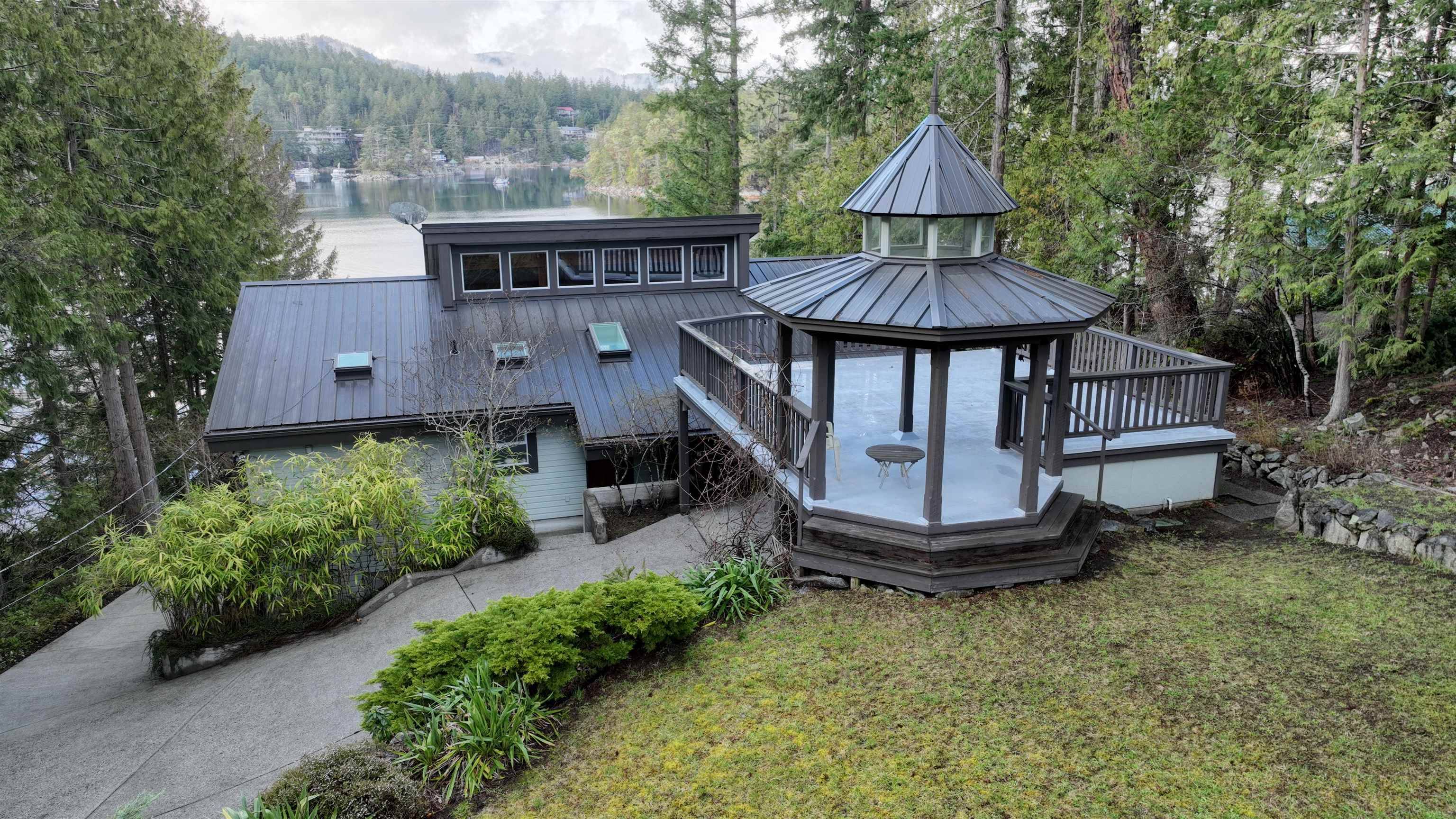 Pender Harbour, BC V0N 2H1,12825 Alexander RD