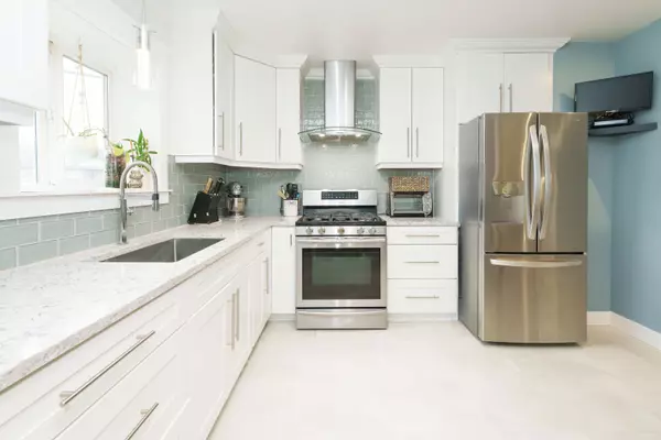 Maple Ridge, BC V2X 6T2,11943 232 ST