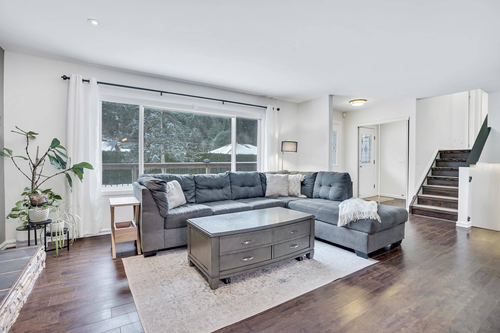 Harrison Hot Springs, BC V0M 1K0,841 Angus PL