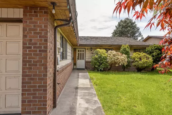 Richmond, BC V6Y 1M9,7780 Acheson RD