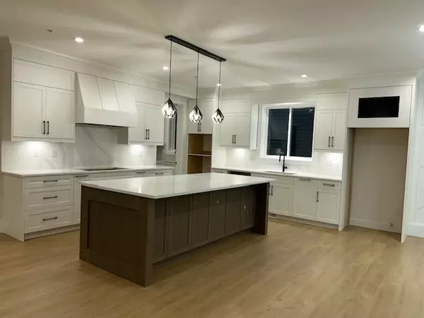 Maple Ridge, BC V2W 0K5,11022 241a ST