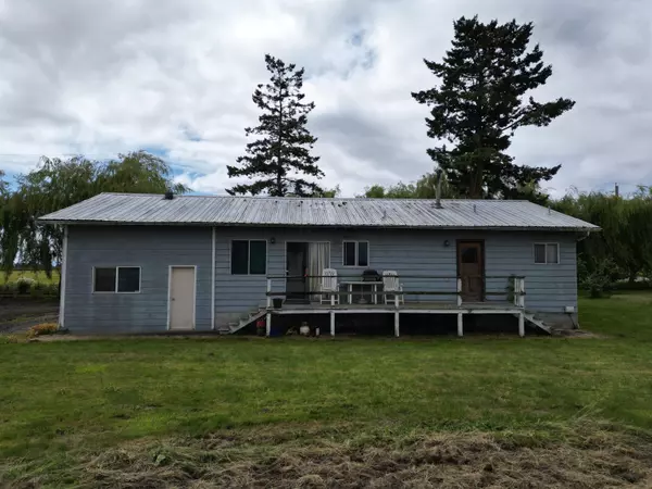 5465 34b AVE Ladner, BC V4L 2P1