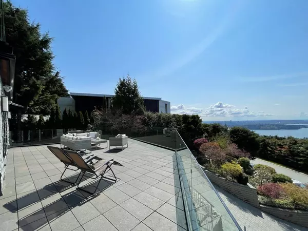 West Vancouver, BC V7S 2N2,1365 Cammeray RD
