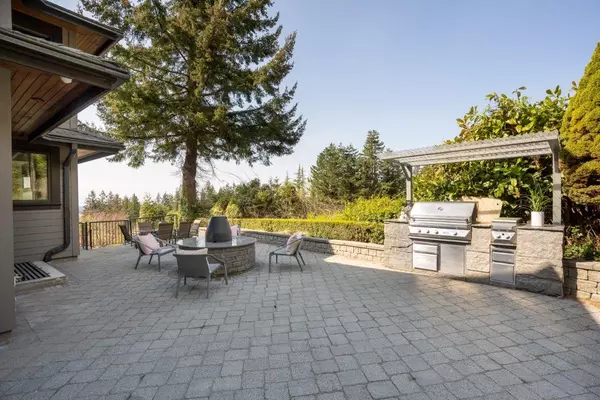 West Vancouver, BC V7S 2N2,1365 Cammeray RD