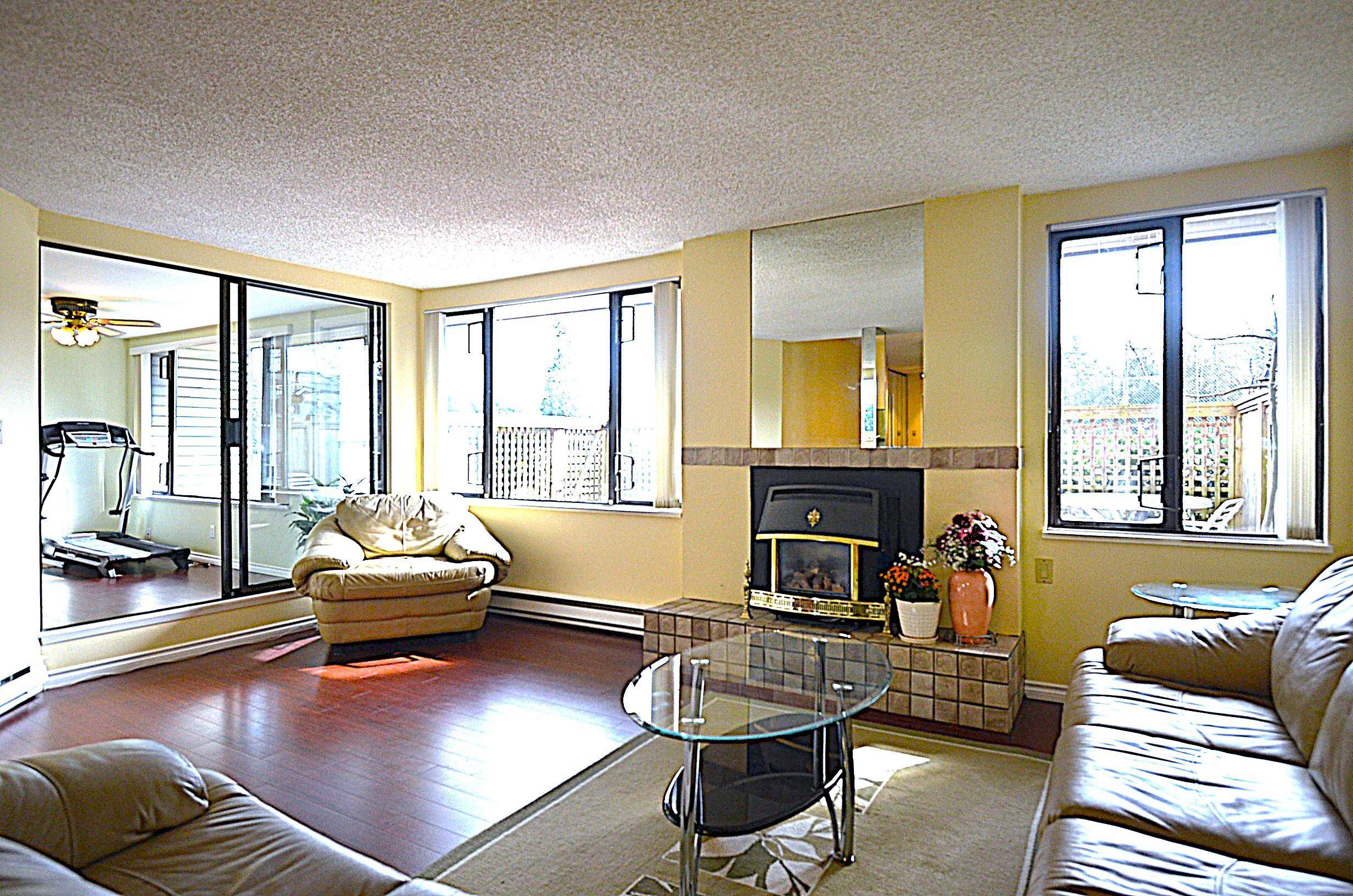 Surrey, BC V4A 1X6,15313 19 AVE #105