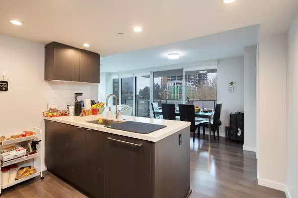 Vancouver, BC V6P 0G7,8238 Lord ST #402