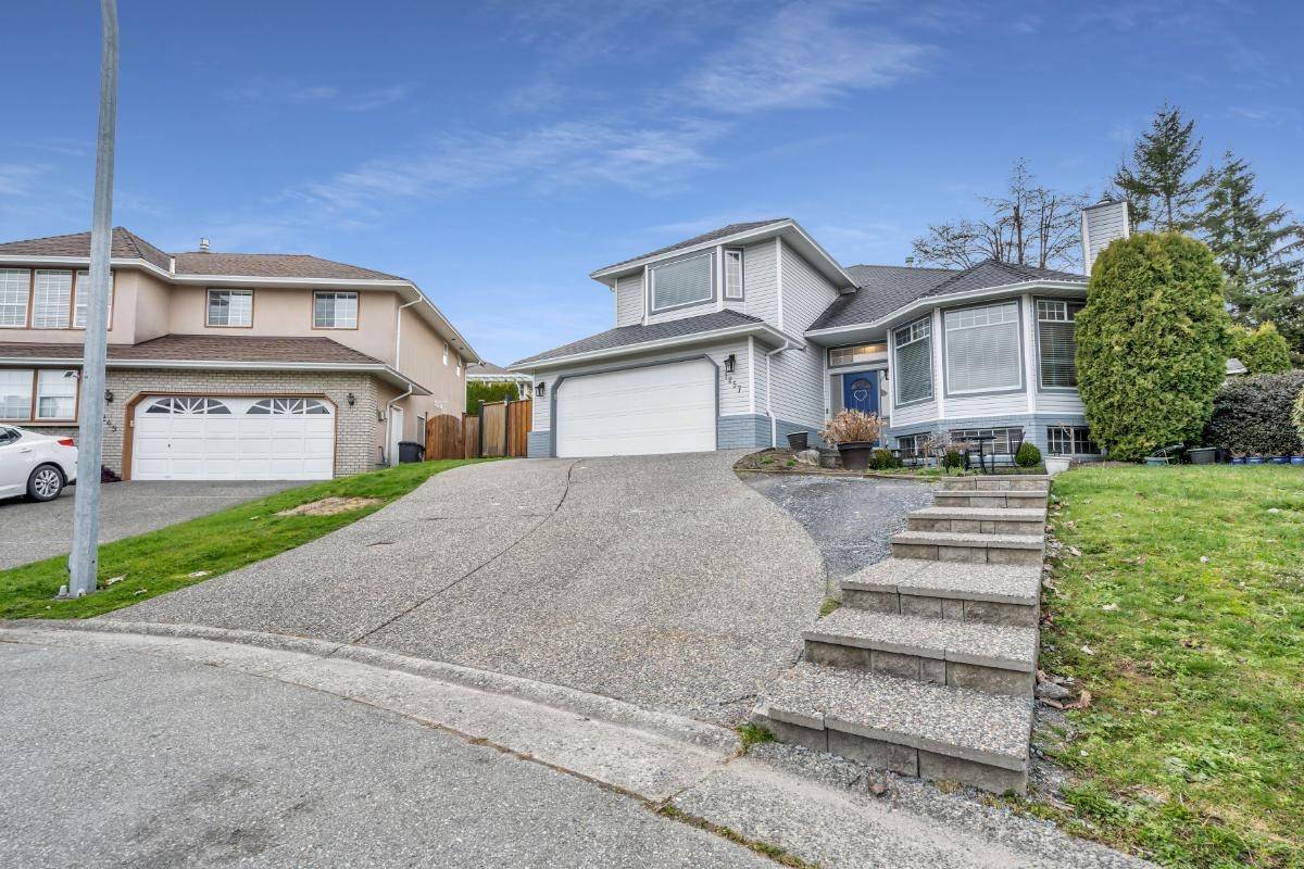 Port Coquitlam, BC V3C 5N3,1257 Knights CT