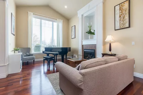 Surrey, BC V4N 4P6,11239 162 ST