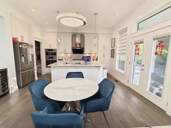 Surrey, BC V4N 1Y7,10295 166b ST
