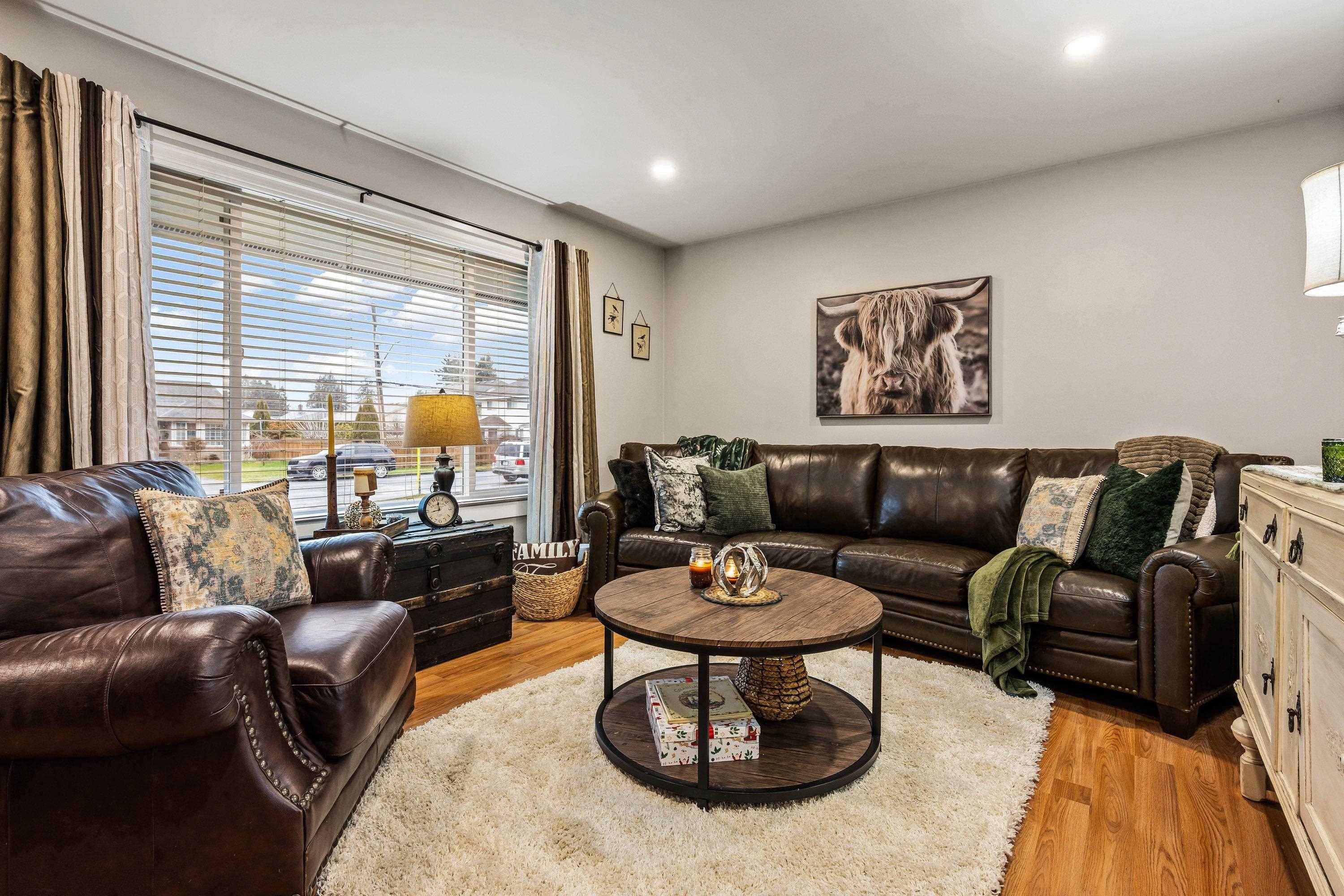 Chilliwack, BC V2P 1G8,45468 Crescent DR