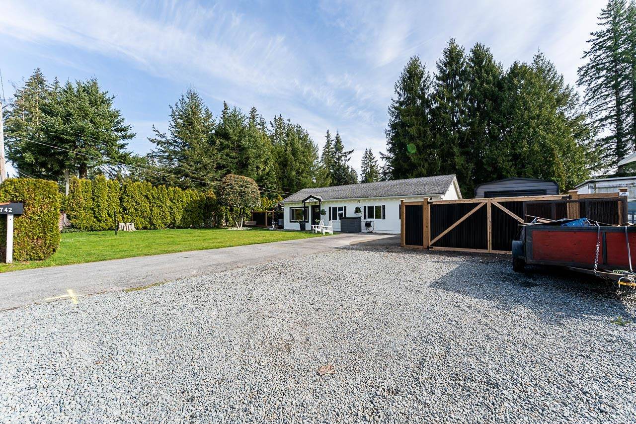 Langley, BC V3A 1X4,3742 204 ST