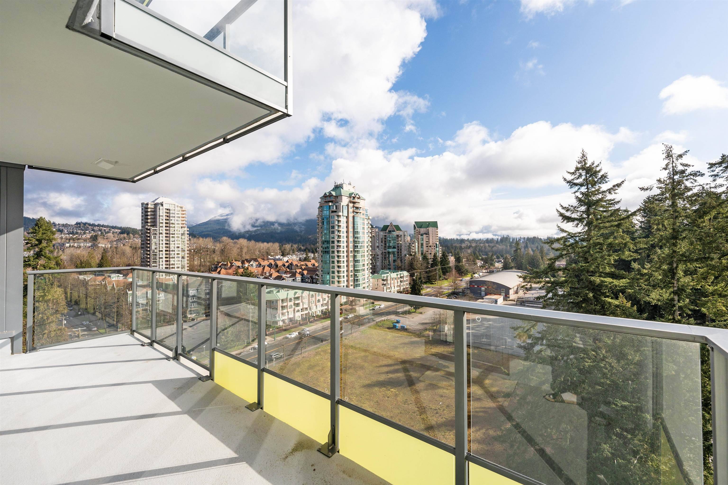 Coquitlam, BC V3B 0T9,1182 Westwood ST #1204