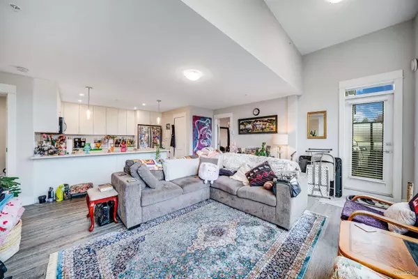 Port Coquitlam, BC V3C 0L1,2180 Kelly AVE #4170