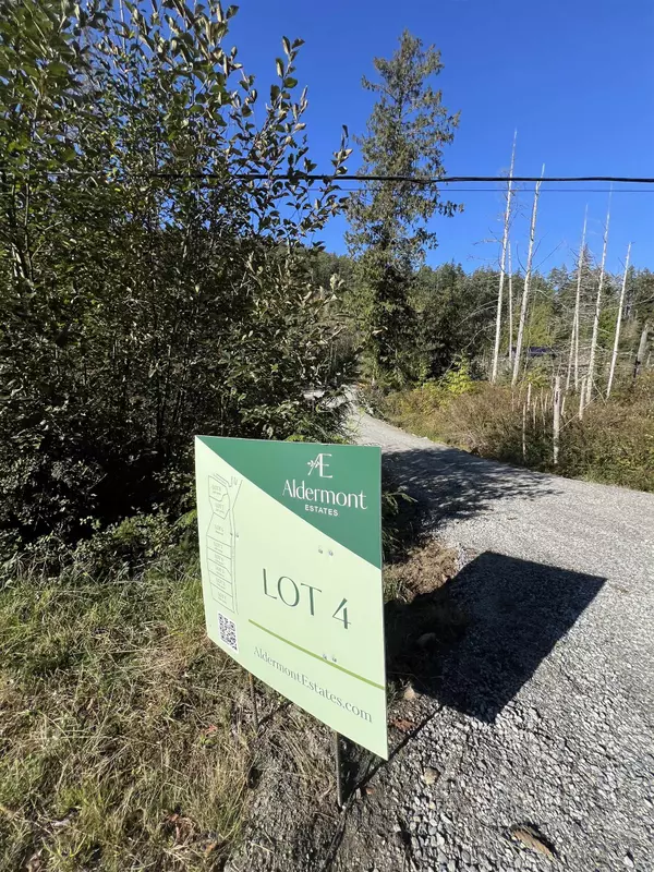 13685 Lee RD #LOT 4 Garden Bay, BC V0N 1S1