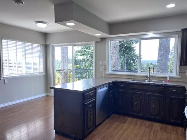 Delta, BC V4C 4E6,7713 Garfield DR