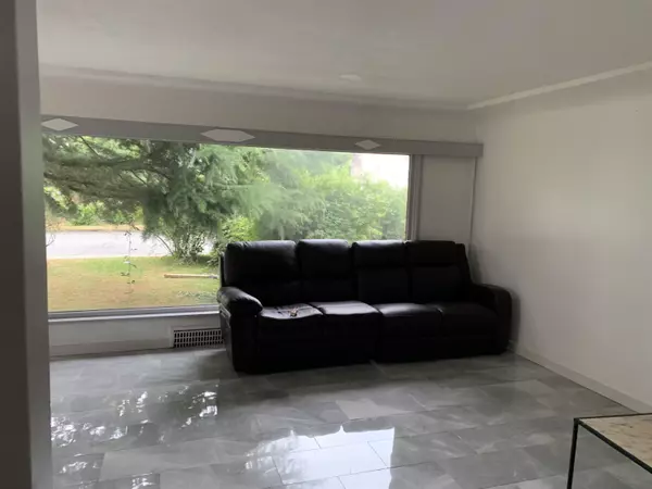 9695 Corbould ST Chilliwack, BC V2P 4B6