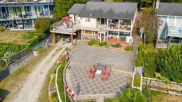 Madeira Park, BC V0N 2H1,4983 Mark WAY
