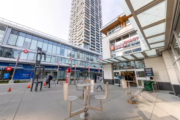 Burnaby, BC V5H 0H3,4670 Assembly WAY #2110