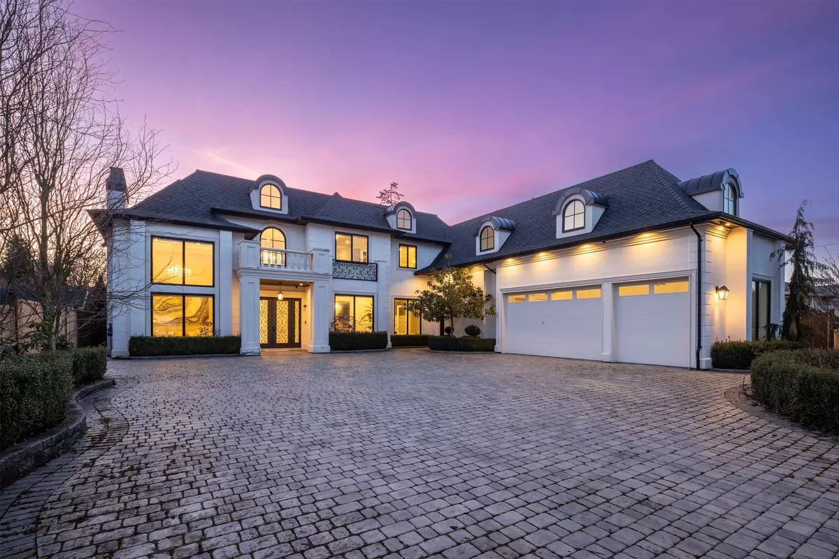 Richmond, BC V7C 2C6,5911 Gibbons DR