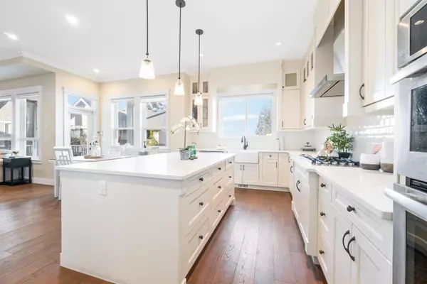 Surrey, BC V3Z 0N8,15733 Wills Brook WAY