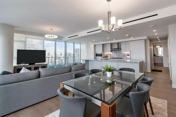 Vancouver, BC V6Z 0H1,1335 Howe ST #2501