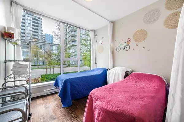 Richmond, BC V6X 0J2,7117 Elmbridge WAY #105