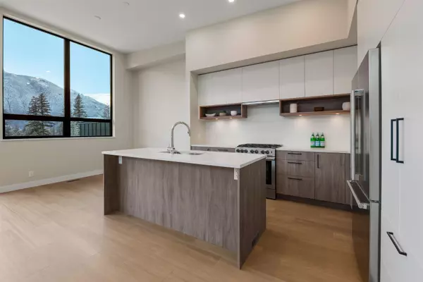 4000 Sunstone WAY #25 Pemberton, BC V0N 2L3