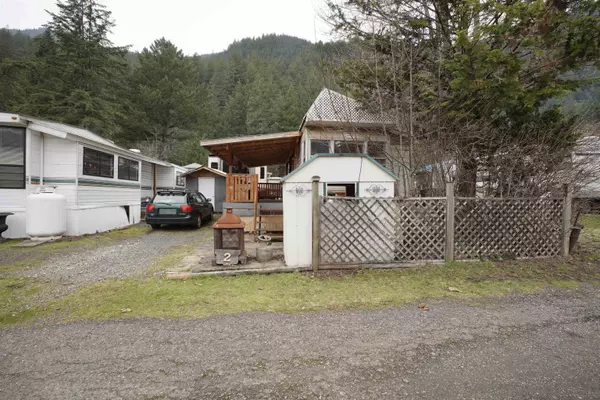 Yale, BC V0K 2S0,30860 Trans Canada HWY #2