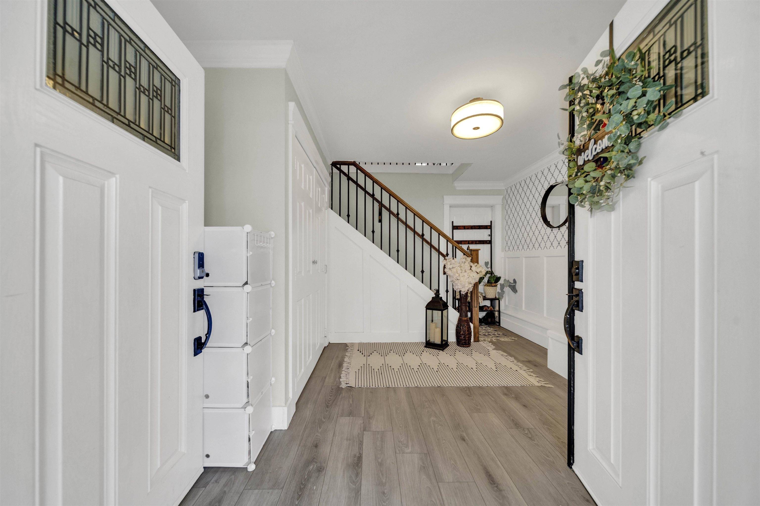 Delta, BC V4C 1M7,11584 77a AVE
