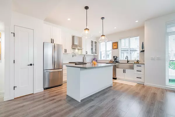 Surrey, BC V3S 0A2,5945 176a ST #26