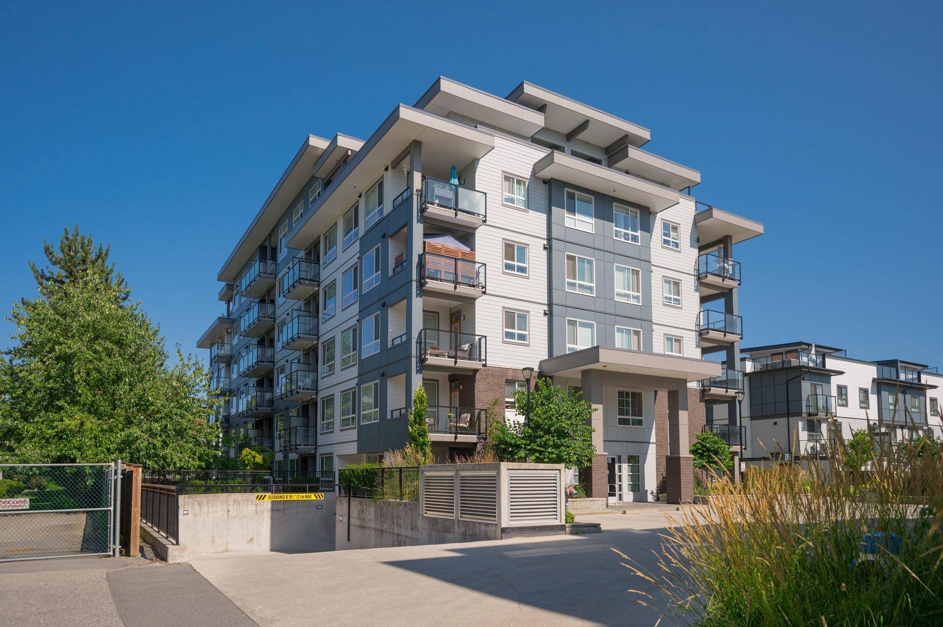1516 Mccallum RD #413, Abbotsford, BC V2S 0L9