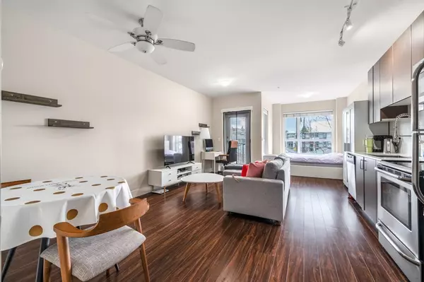 Port Coquitlam, BC V3C 0C6,2351 Kelly AVE #305