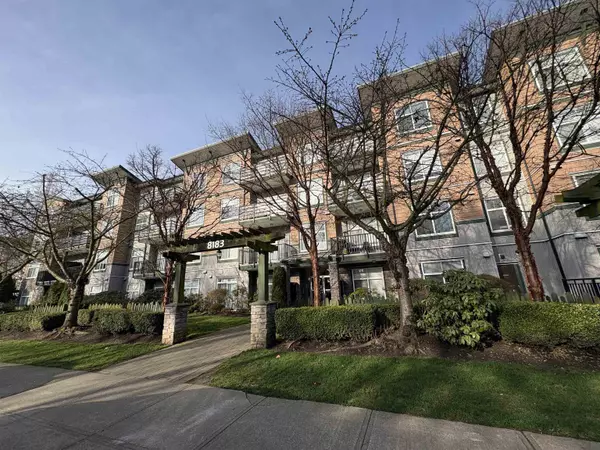 Surrey, BC V3W 1S7,8183 121a ST #409