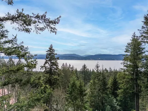 Galiano Island, BC V0N 1P0,1690 Cottage WAY