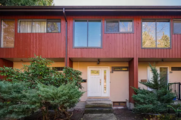 4814 Fernglen DR, Burnaby, BC V5G 3V7
