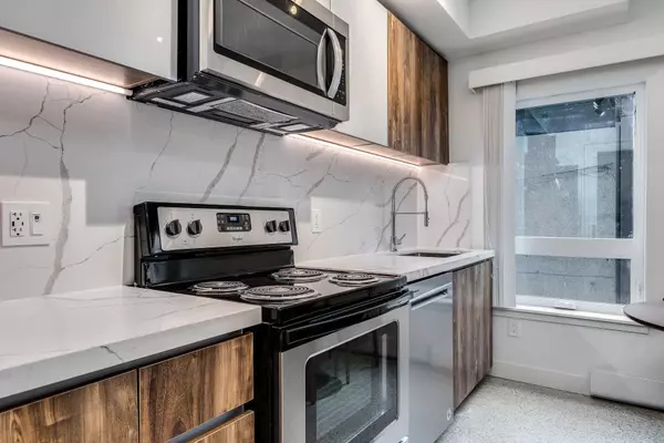1170 Barclay Street #205 Vancouver, BC V6E 1H1