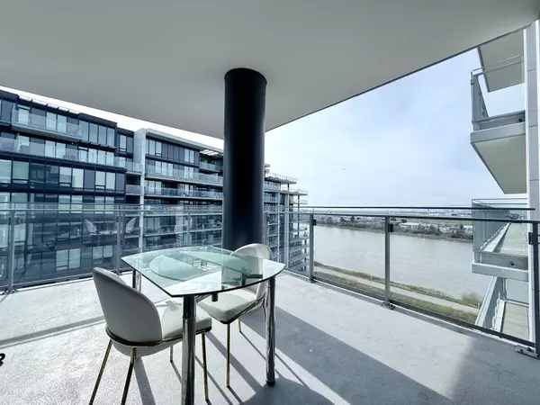 6833 Pearson WAY #1009 Richmond, BC V7C 0E8