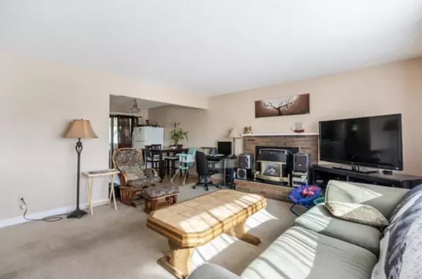 Abbotsford, BC V2T 1B3,32393 Emerald AVE