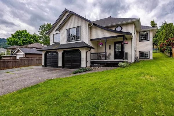 5628 Thornhill ST, Chilliwack, BC V2R 3Y7
